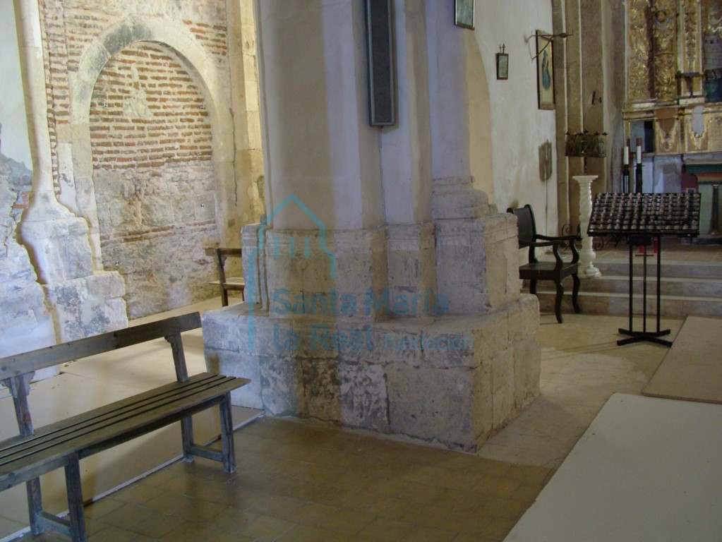 Interior de las naves