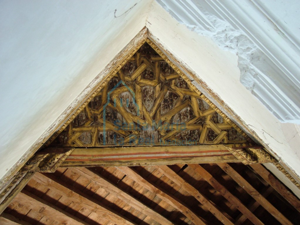 Esquinas con decoración geométrica