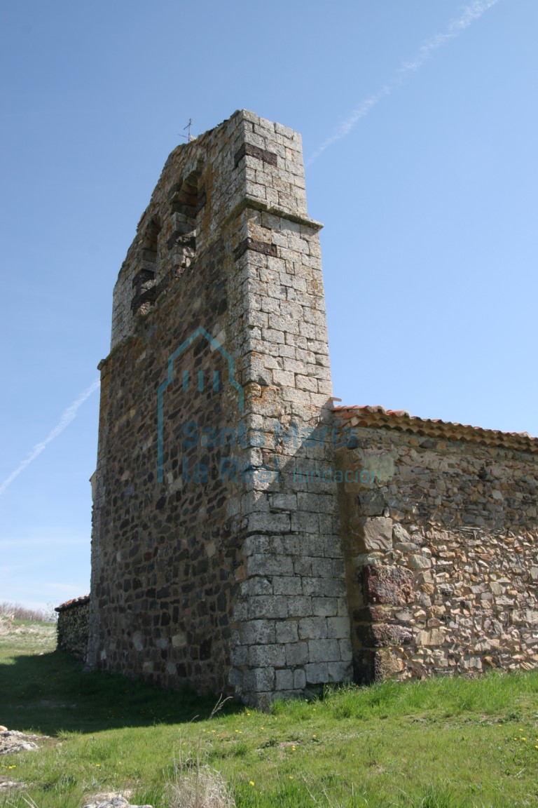 Vista de la espadaña
