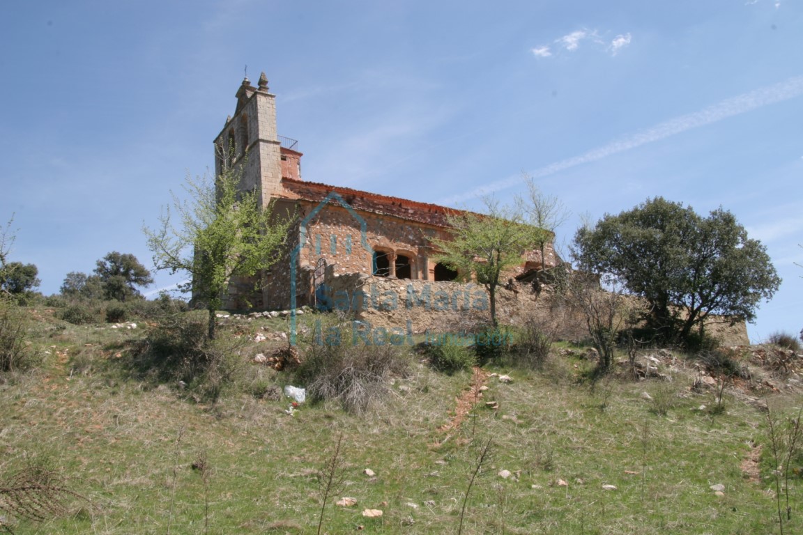 Exterior desde el suroeste