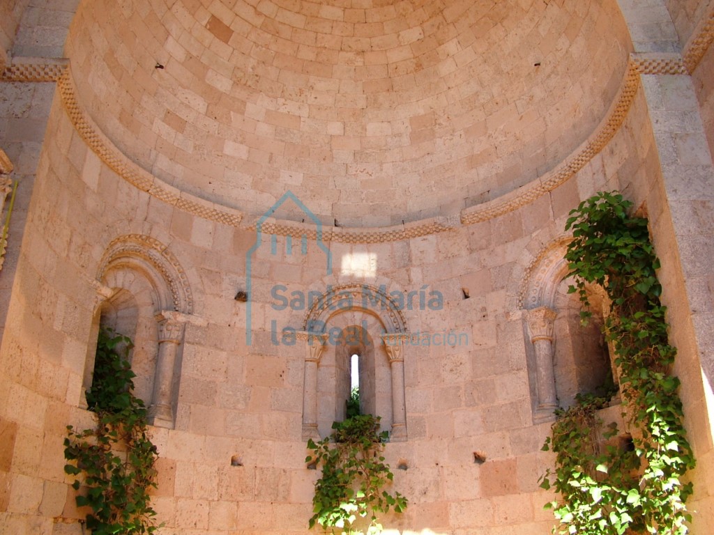 Interior del ábside