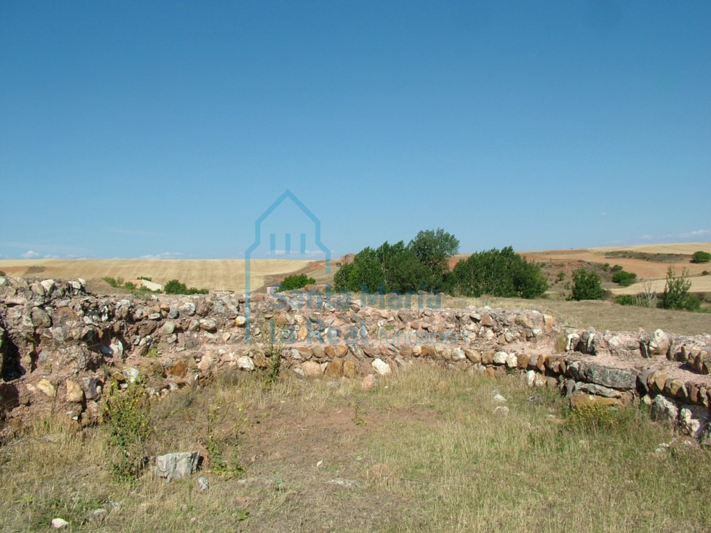 Ruinas de la cabecera de la ermita