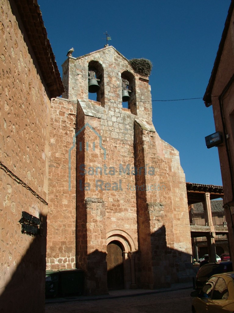 Vista de la espadaña