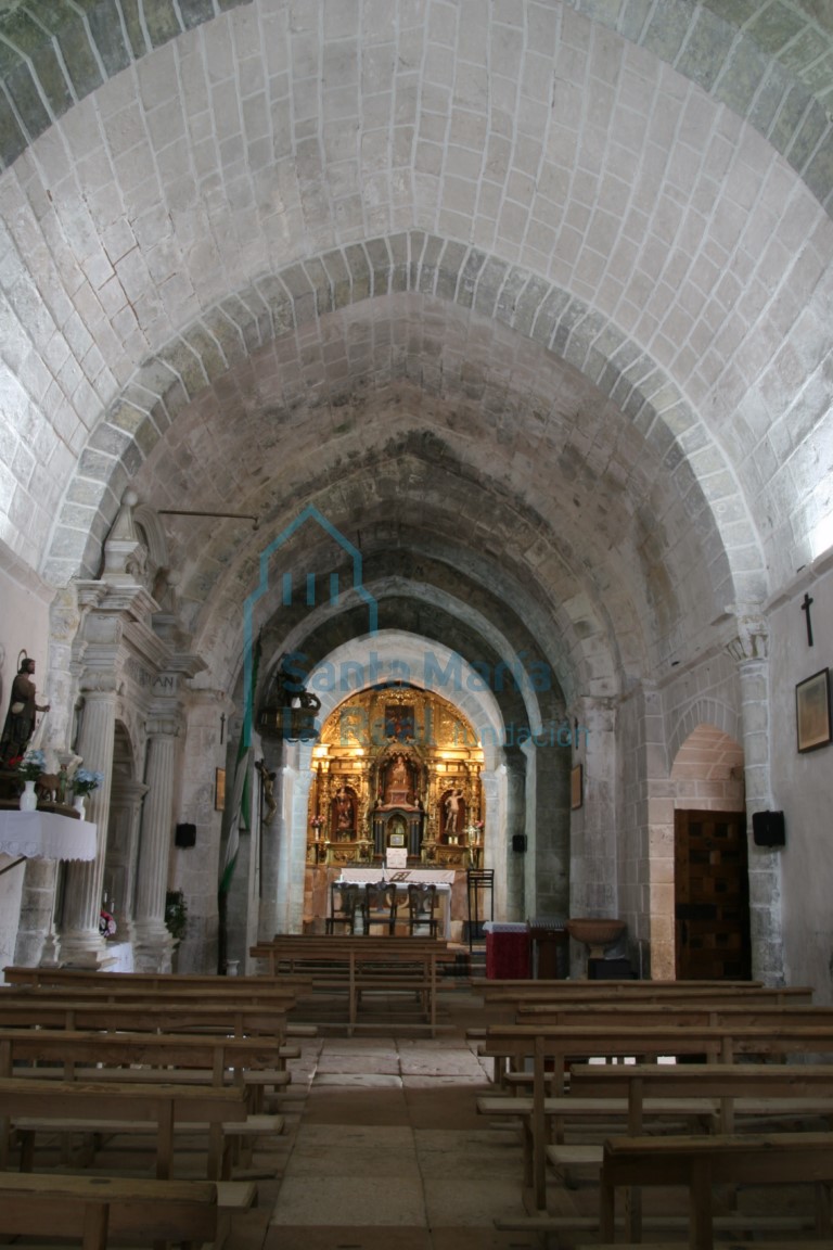 Interior de la iglesia