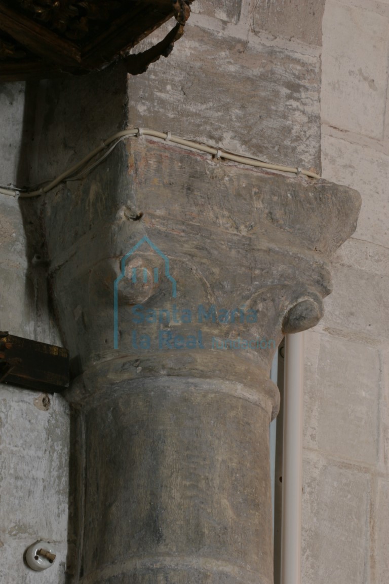Capitel del presbiterio