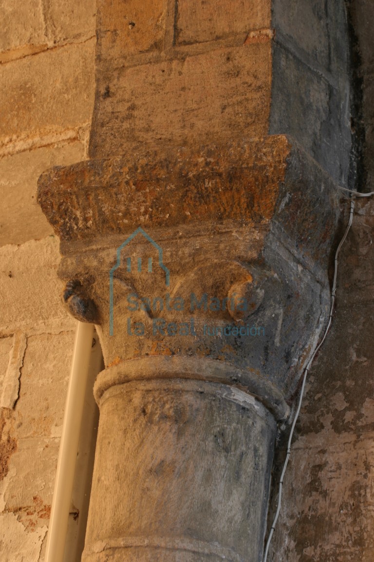 Capitel del presbiterio