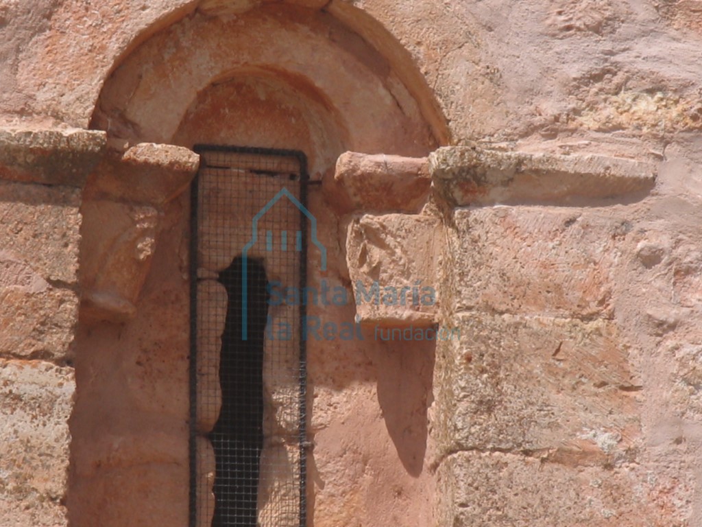 Ventana absidial