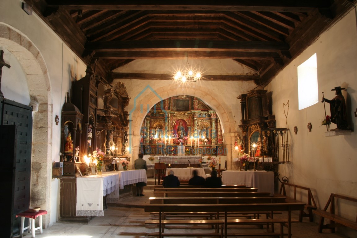 Interior de la nave