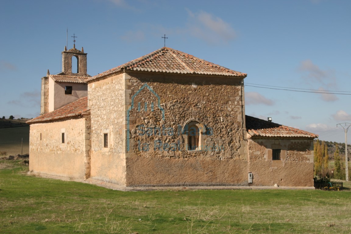Vista exterior de la iglesia