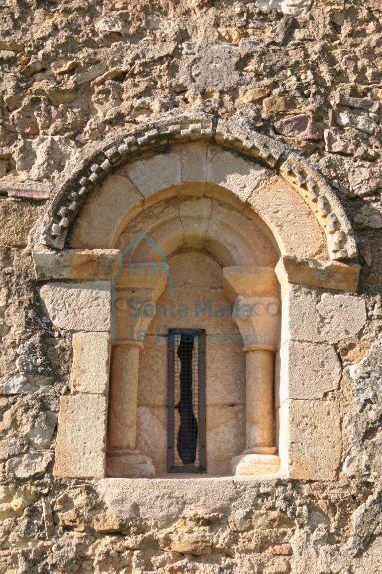Ventana absidal