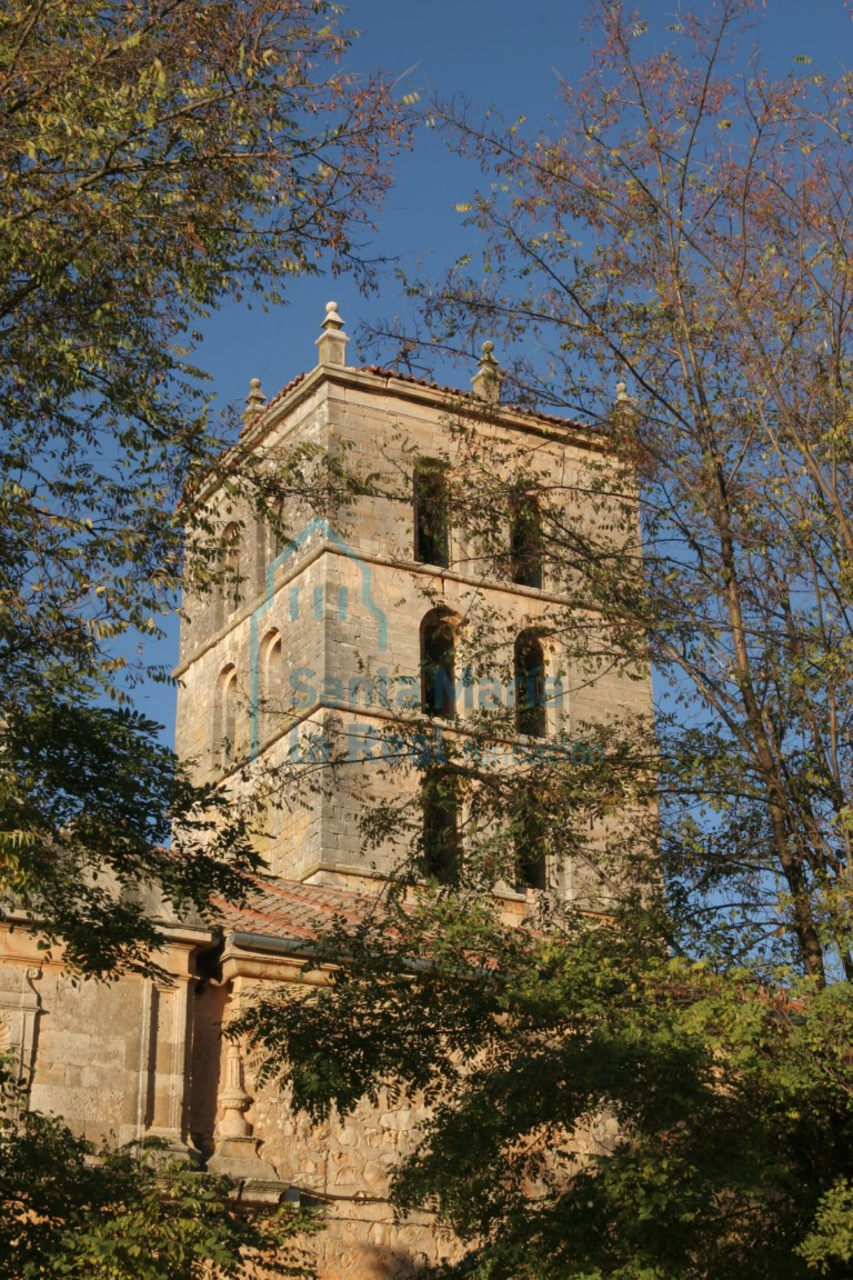 Detalle de la torre desde el sur