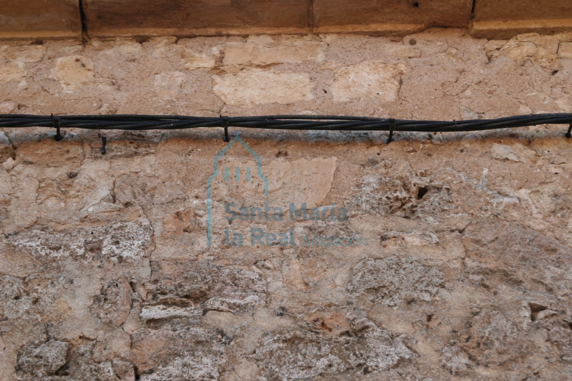 Detalle del aparejo de la cabecera