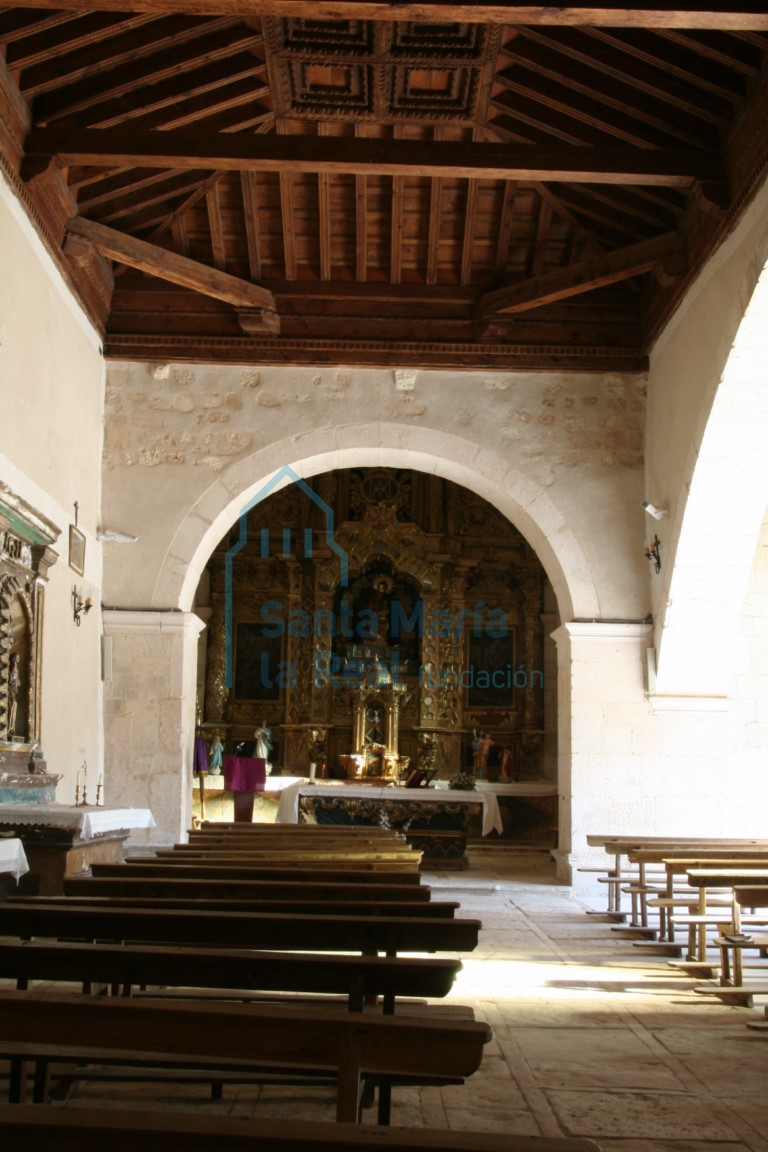 Vista del interior de la cabecera