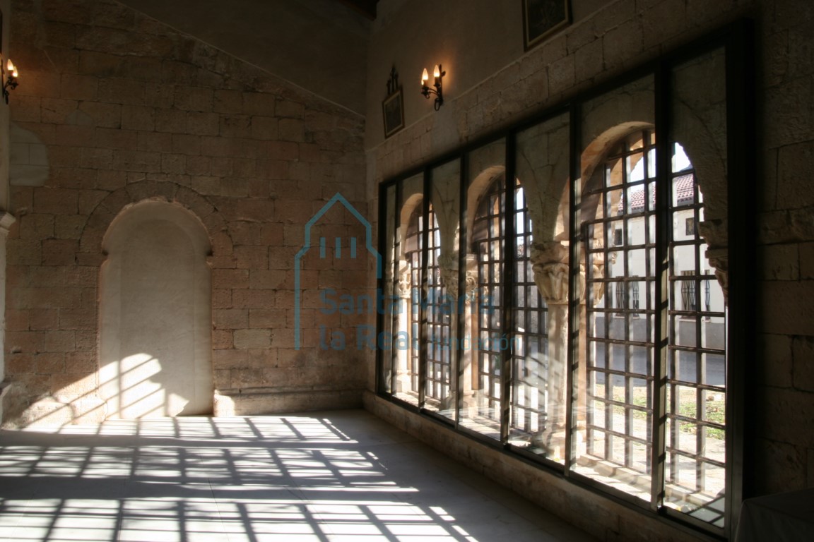 Interior de la nave sur