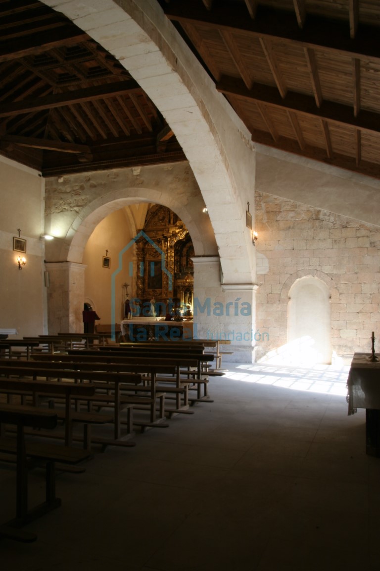 Vista de la cabecera desde la nave sur