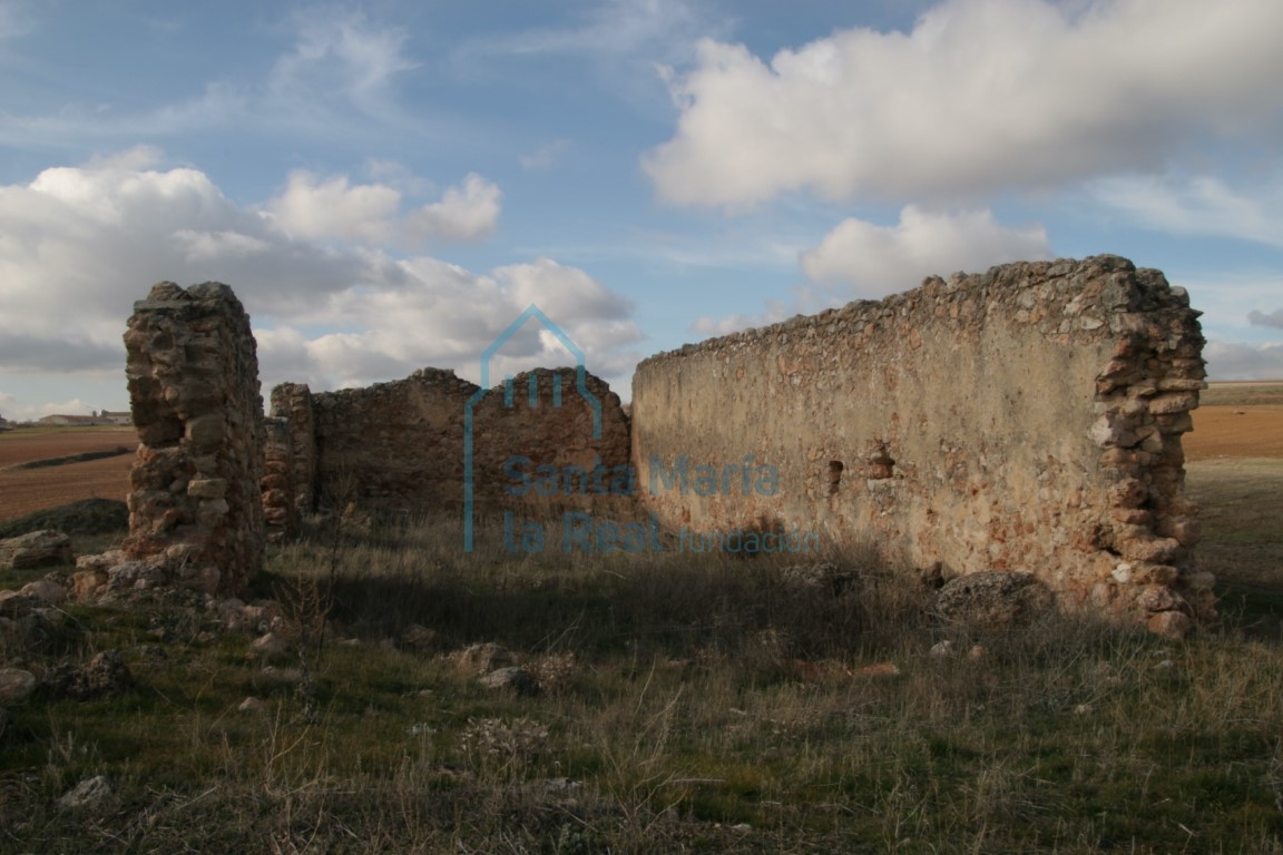 Vista del interior de la ermita