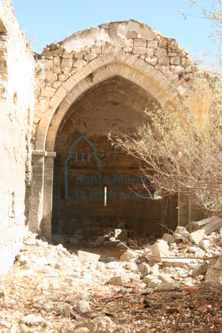 Interior de la cabecera