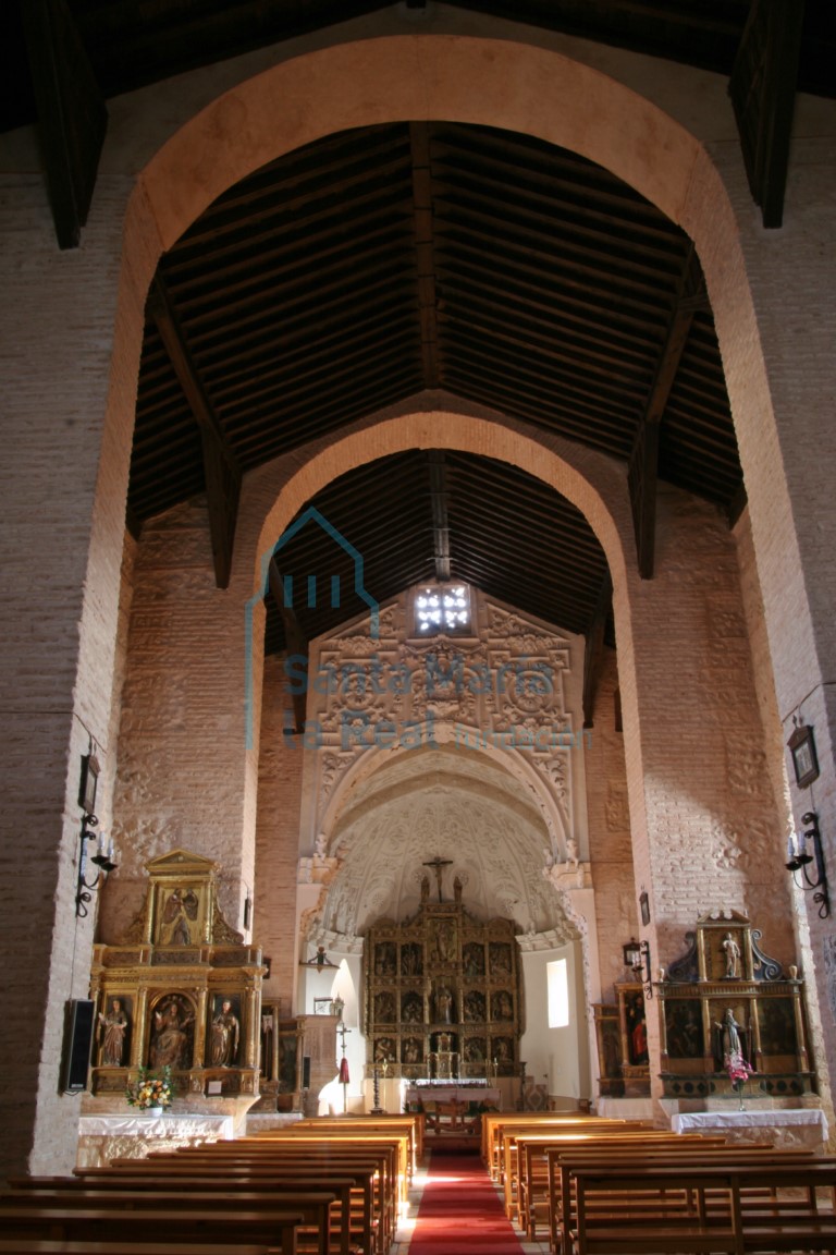 Interior de la nave