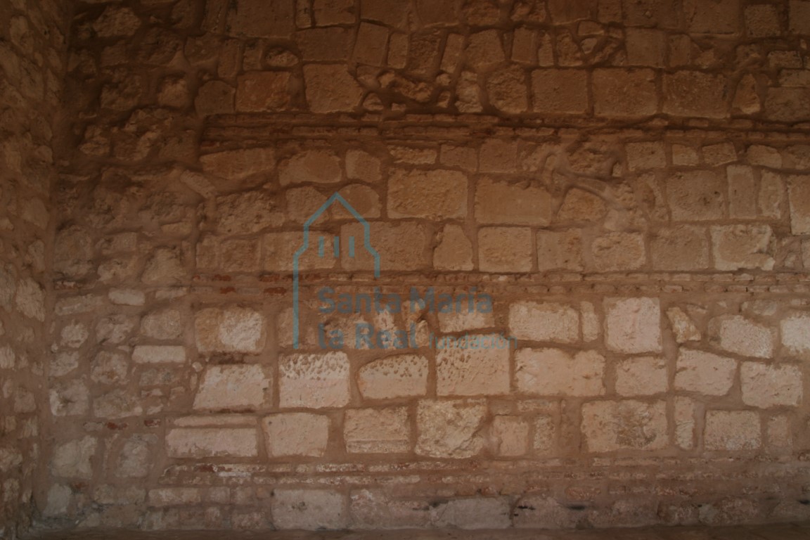 Muro interior del atrio