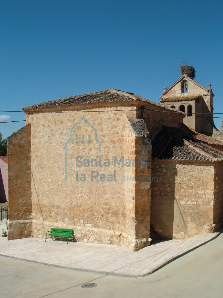 Vista del exterior de la cabecera