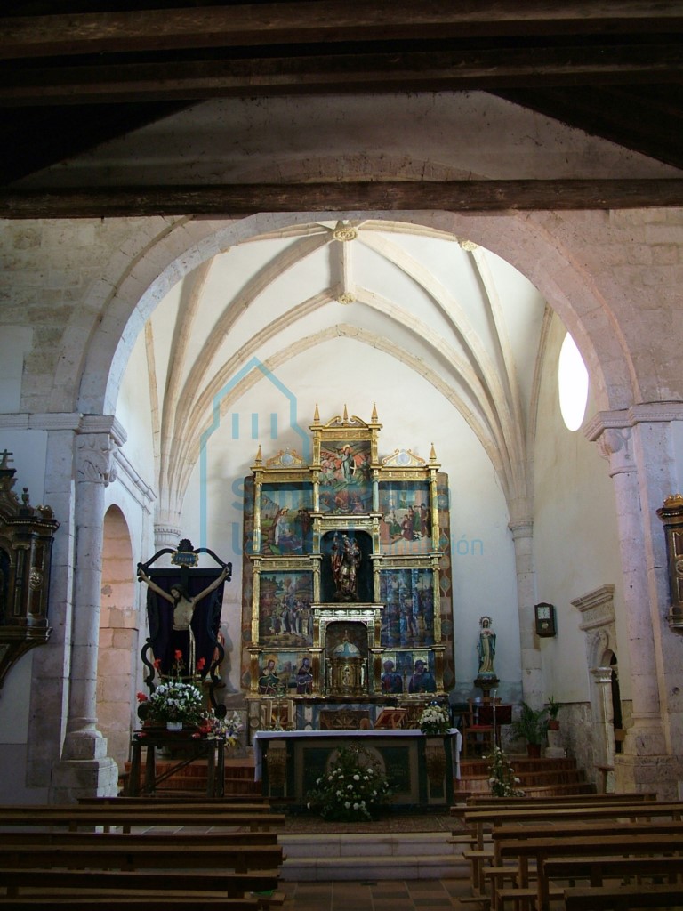 Vista del interior de la cabacera