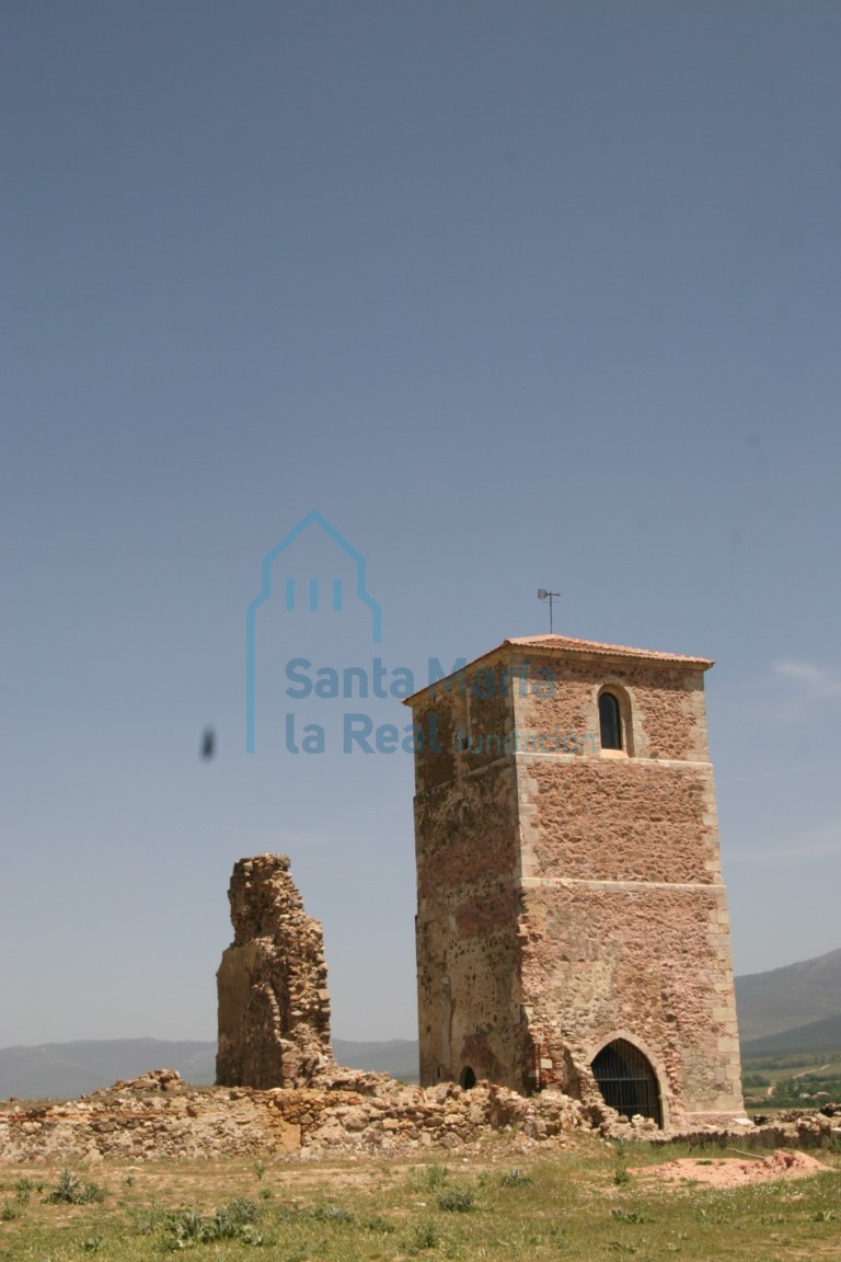 Vista de las ruinas desde el noroeste