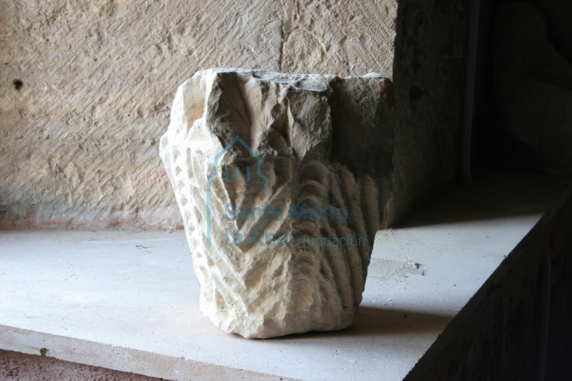 Capitel conservado en la torre