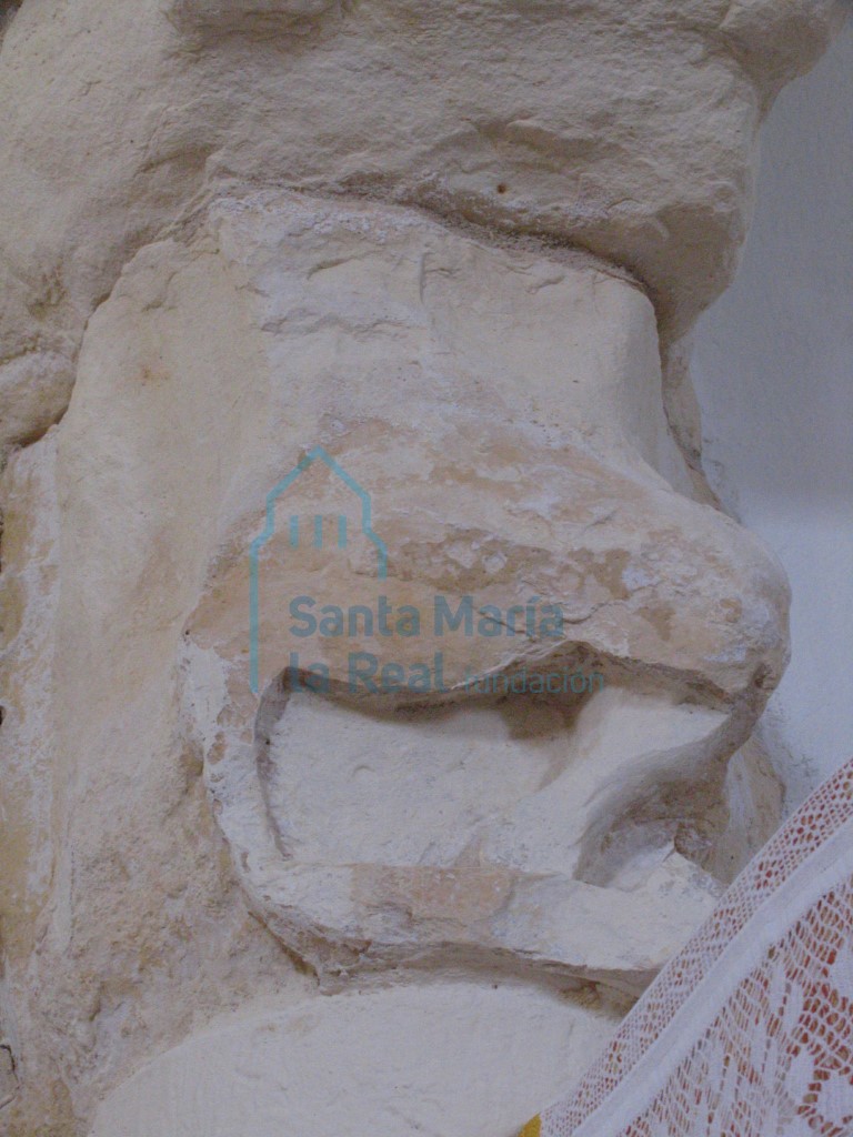 Capitel del arco triunfal