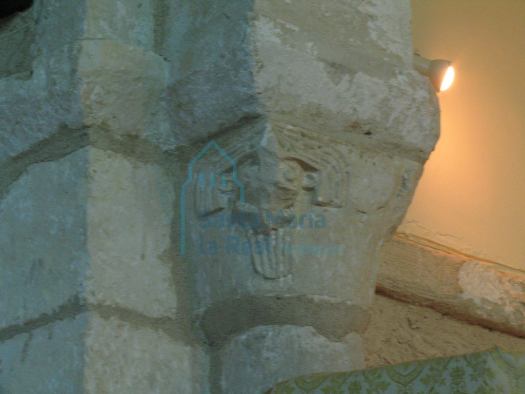 Capitel del arco triunfal