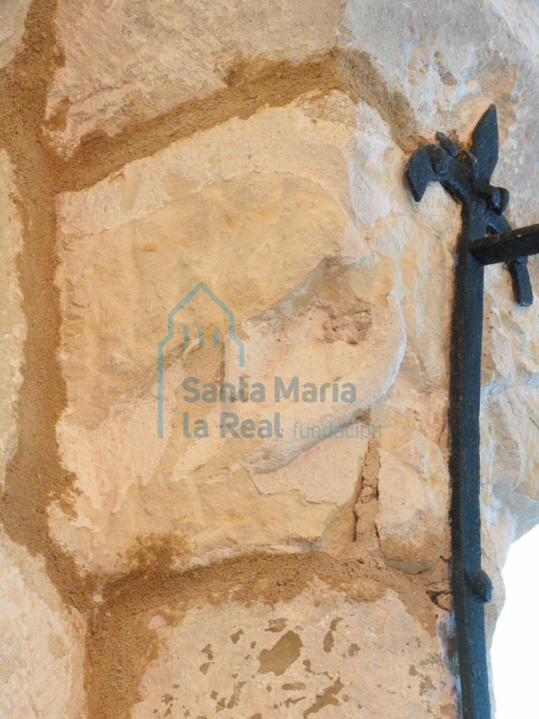 Detalle de arco triunfal de lado del evangelio