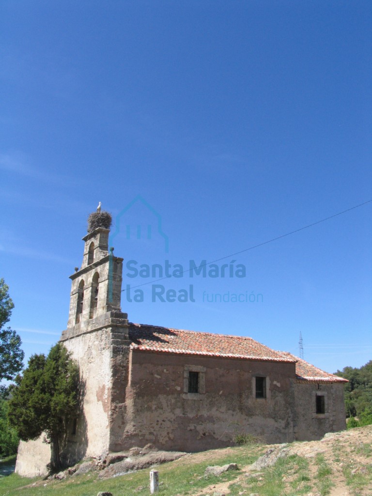 La iglesia desde el sudoeste