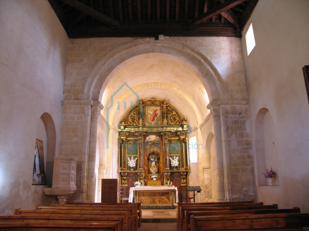 Interior de la iglesia