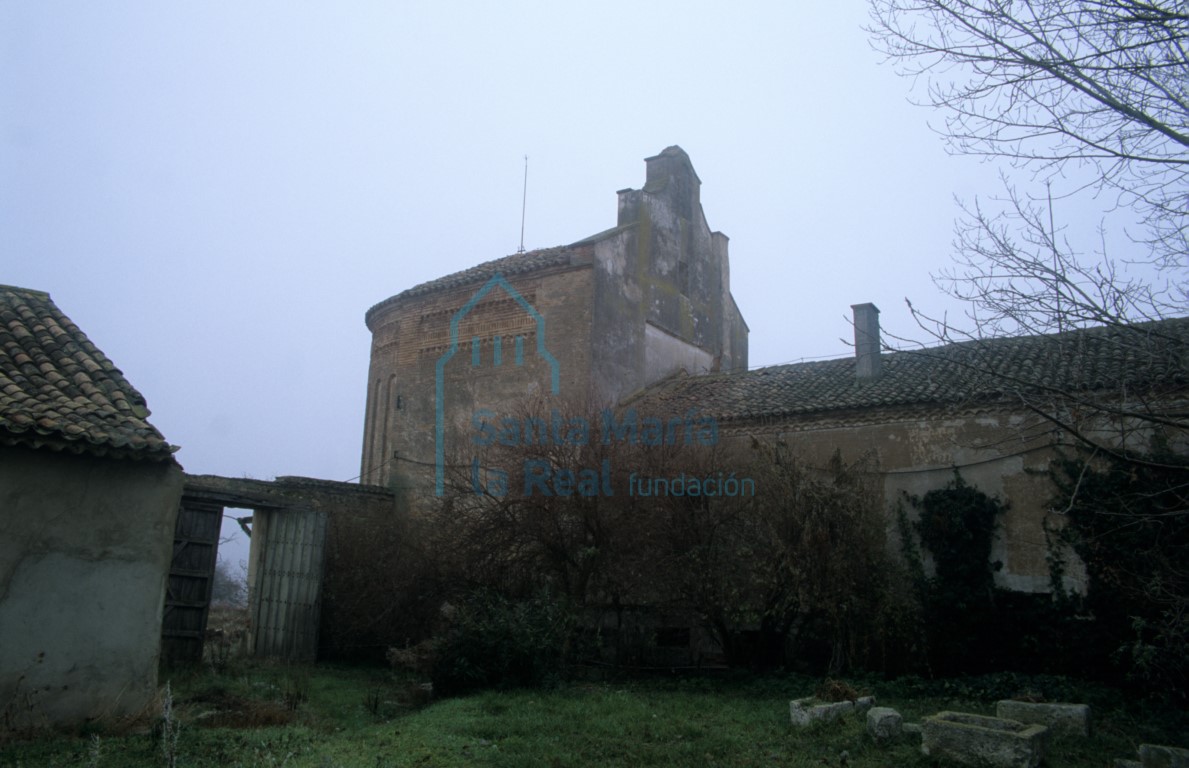 Vista del exterior del ábside