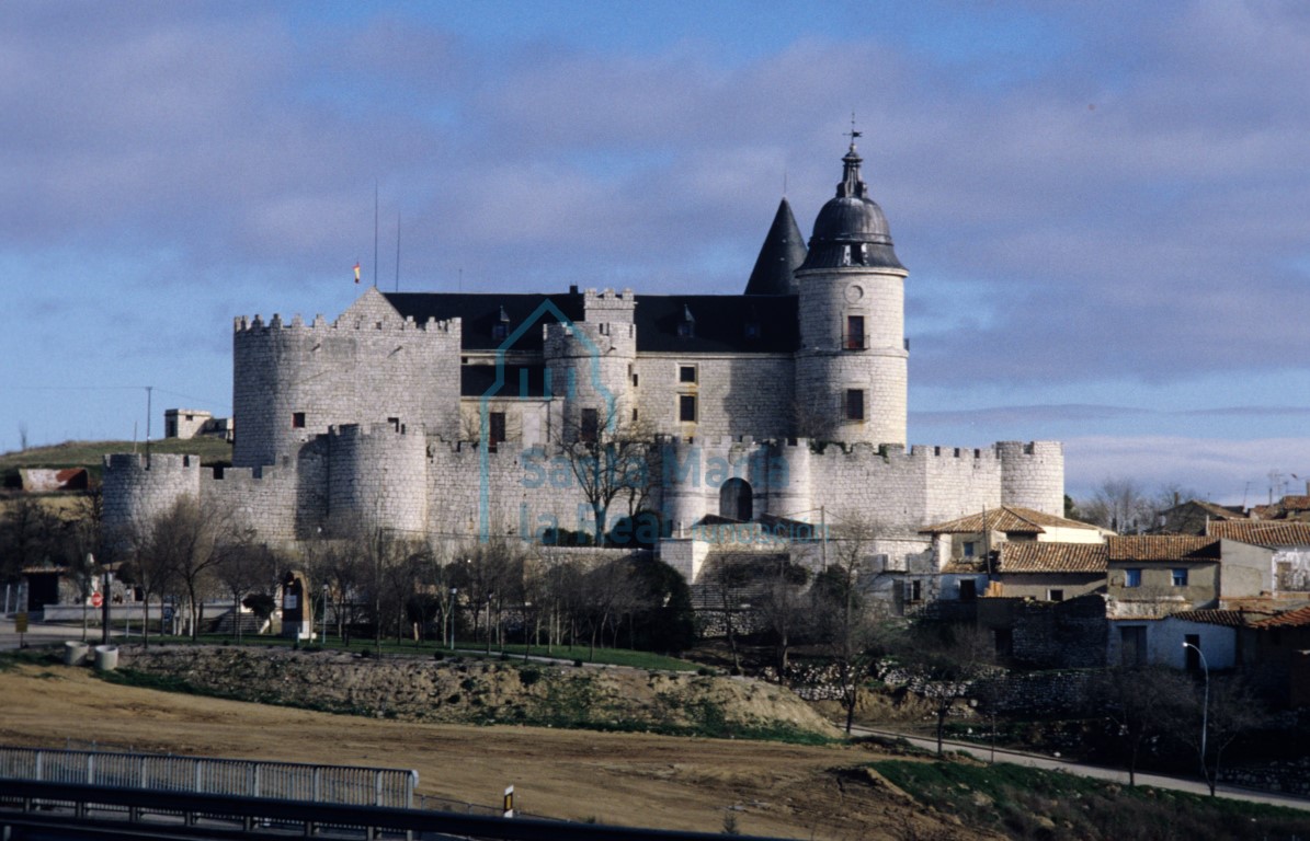 Vista general del castillo