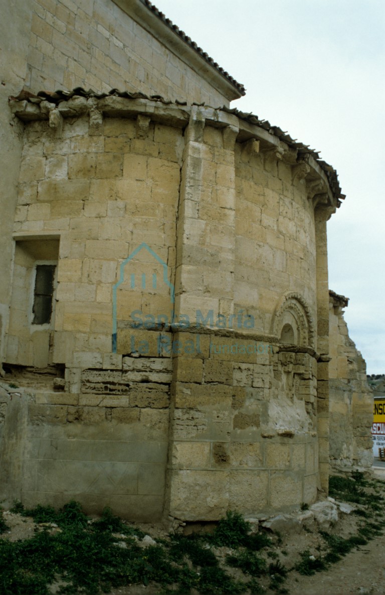 Vista del exterior del ábside