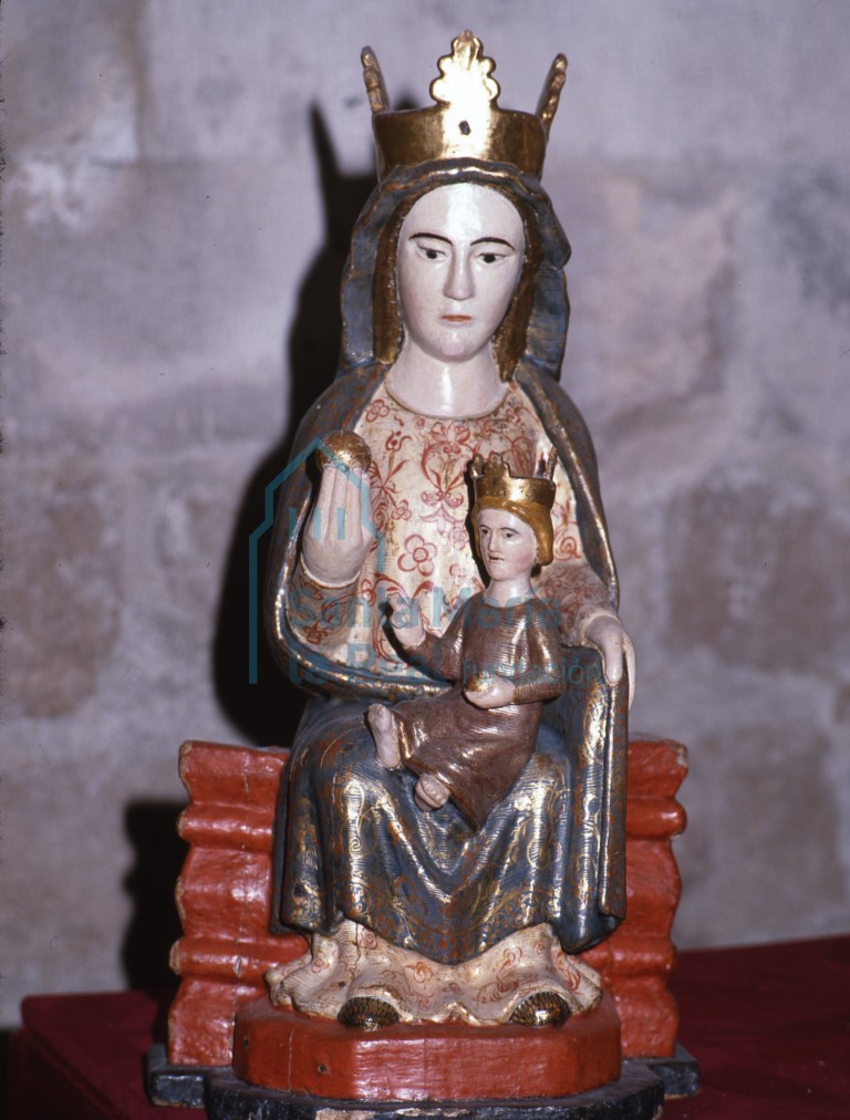 Talla de la Virgen Talla de la Virgen