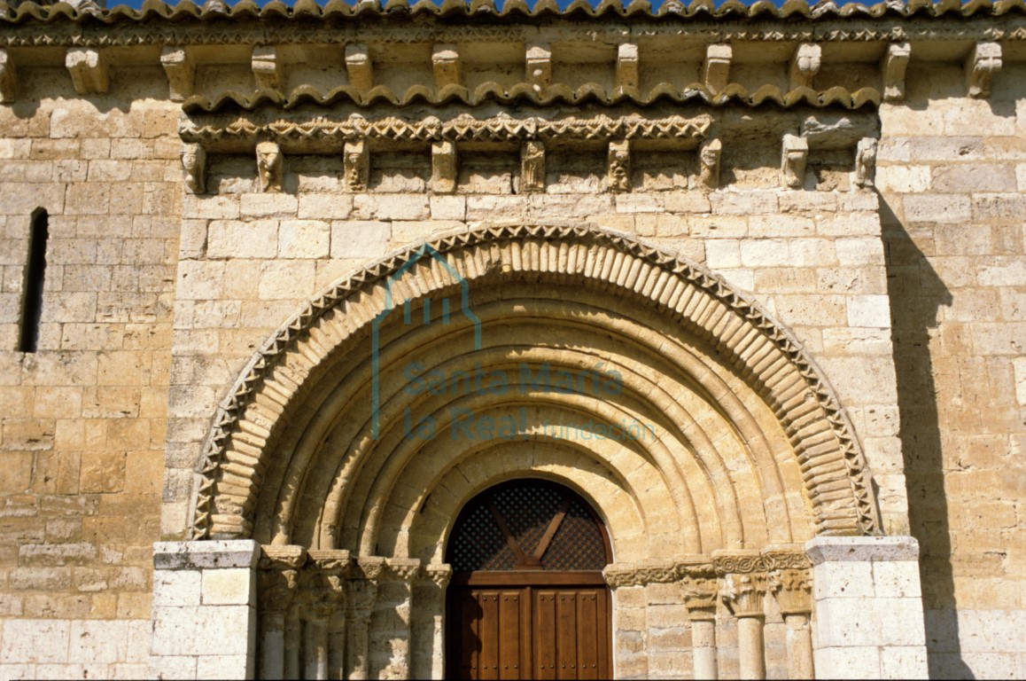 Arquivoltas de la portada