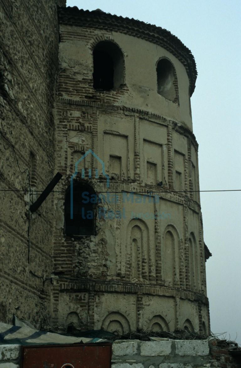 Vista del exterior de la cabecera