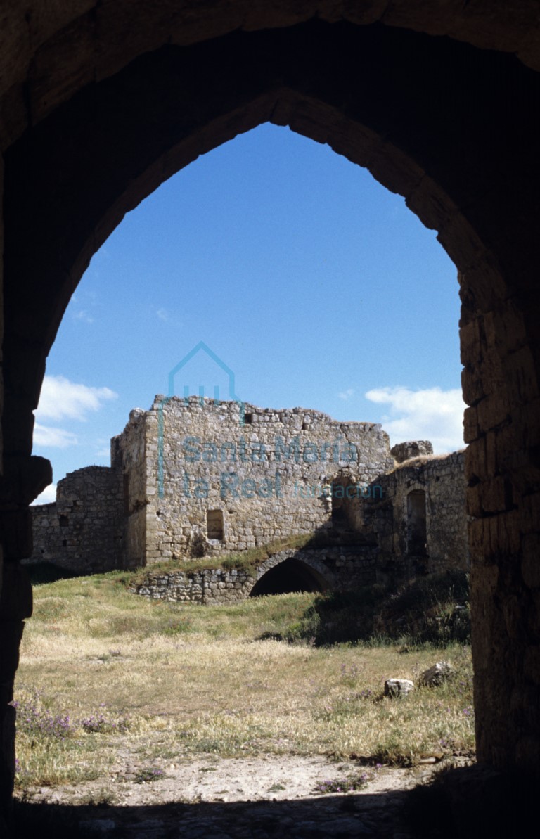 Vista del interior del castillo