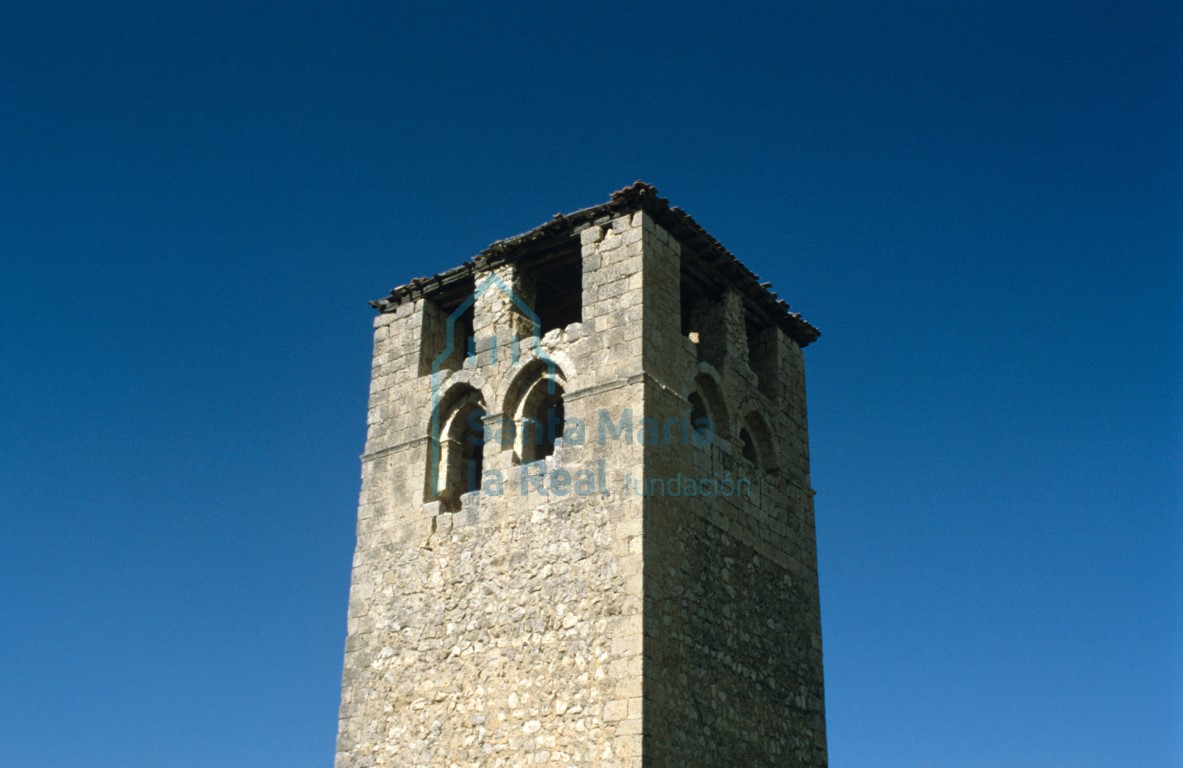 Detalle del cuerpo superior de la torre