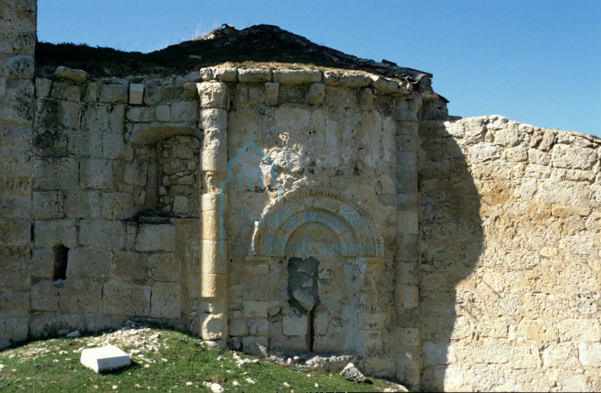 Vista del exterior de la cabecera. Antes de la restauración