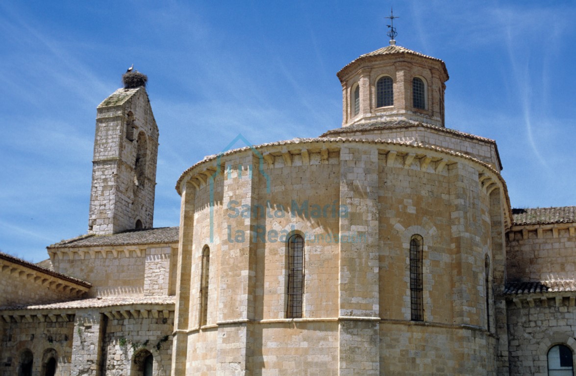 Vista del exterior de la cabecera