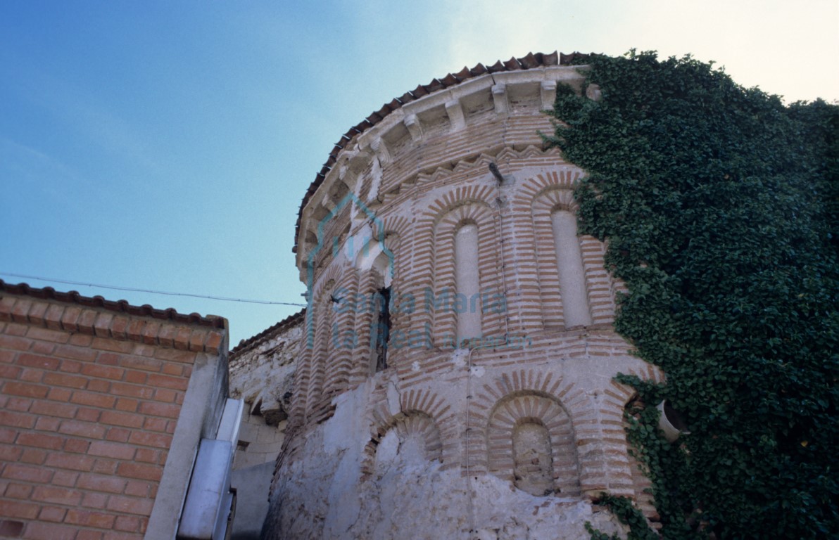 Vista del exterior del ábside