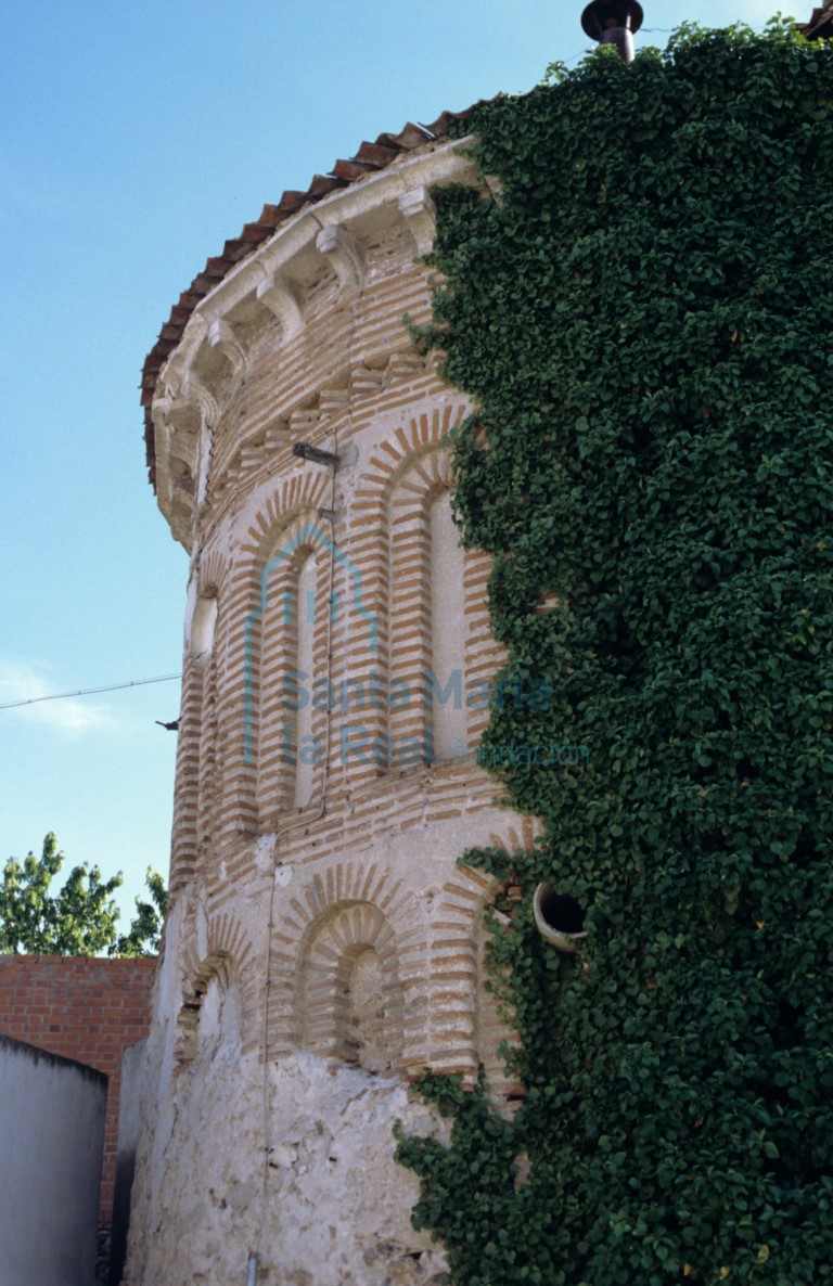 Vista del exterior del ábside