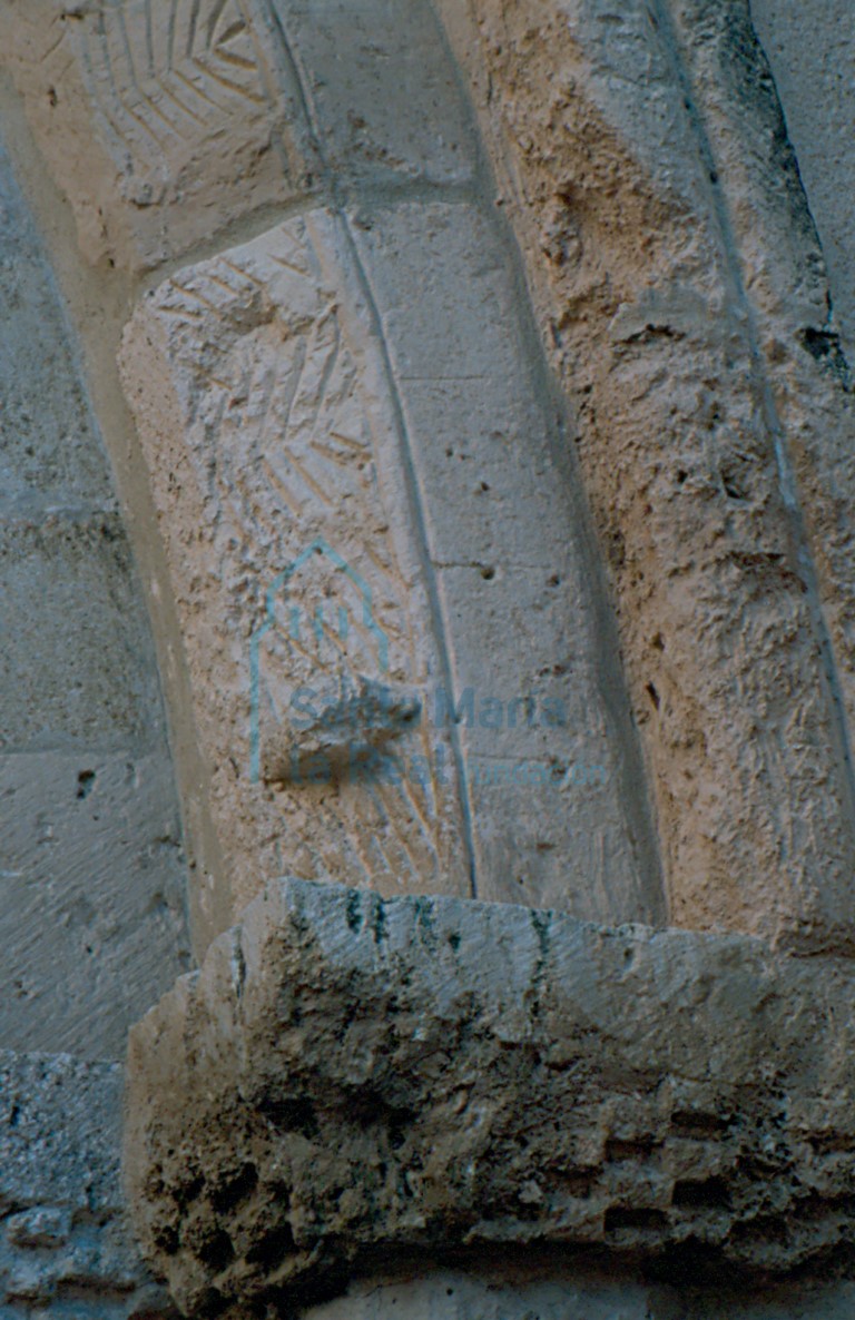 Detalle del lado derecho del arco triunfal
