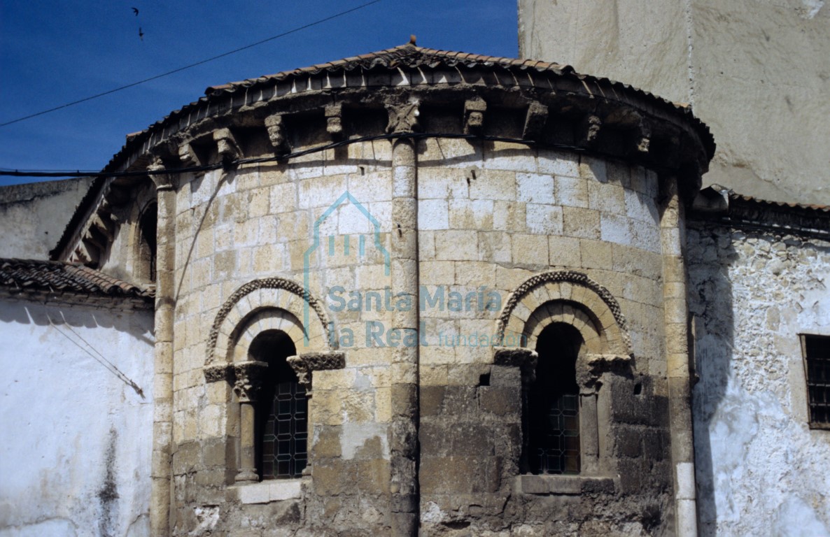 Vista del exterior del ábside