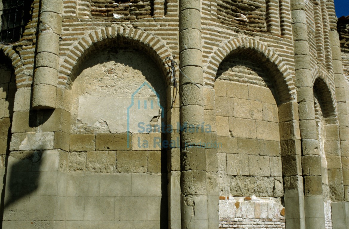 Detalle del exterior del ábside central