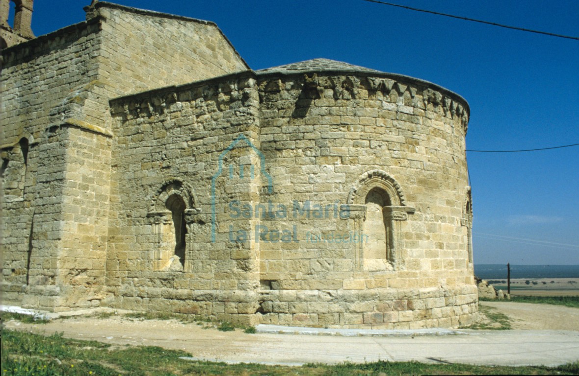 Vista general del exterior de la cabecera