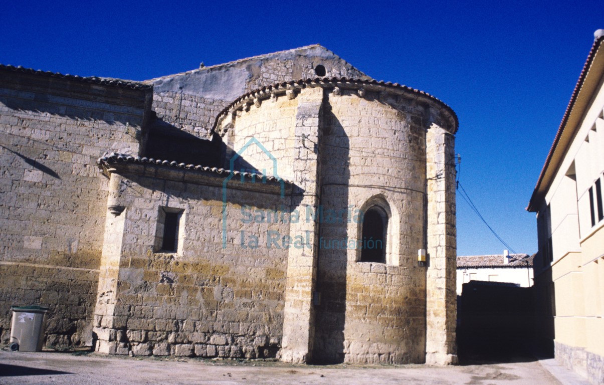 Vista del exterior de la cabecera
