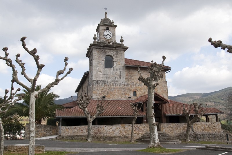 Vista general de la iglesia